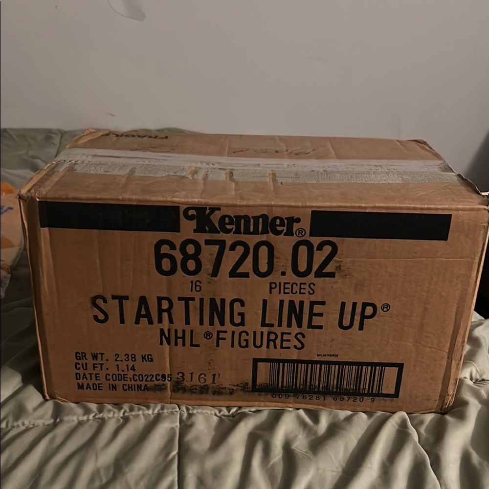 Starting Line Up NHL Figures Box